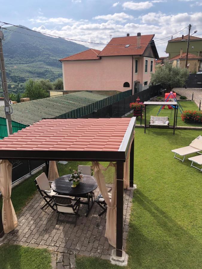 Casa Ginni Con Piscina E Giardino Caravonica Экстерьер фото